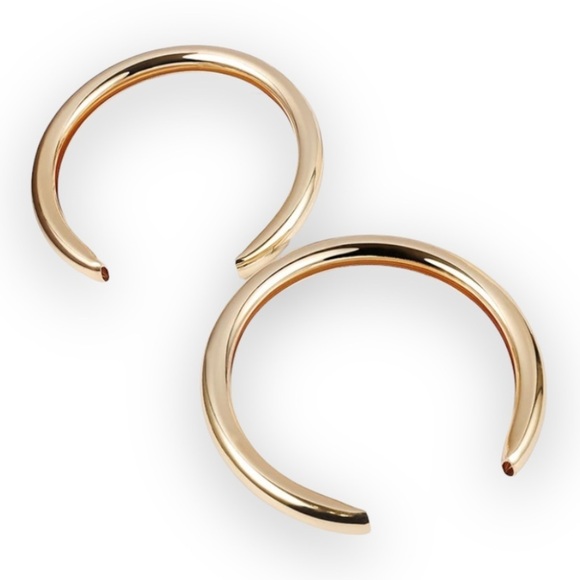 Mega large gold crescent 🌙 moon hoop earrings - Picture 7 of 8